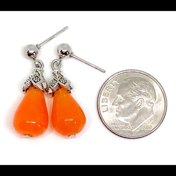 Orange Chalcedony Stone Teardrop Bali Drop Earring - Picture 5 of 5